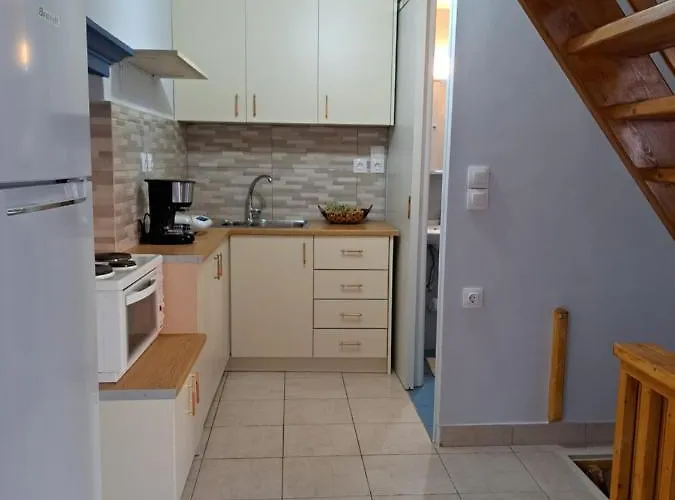 Giasemi Traditional House